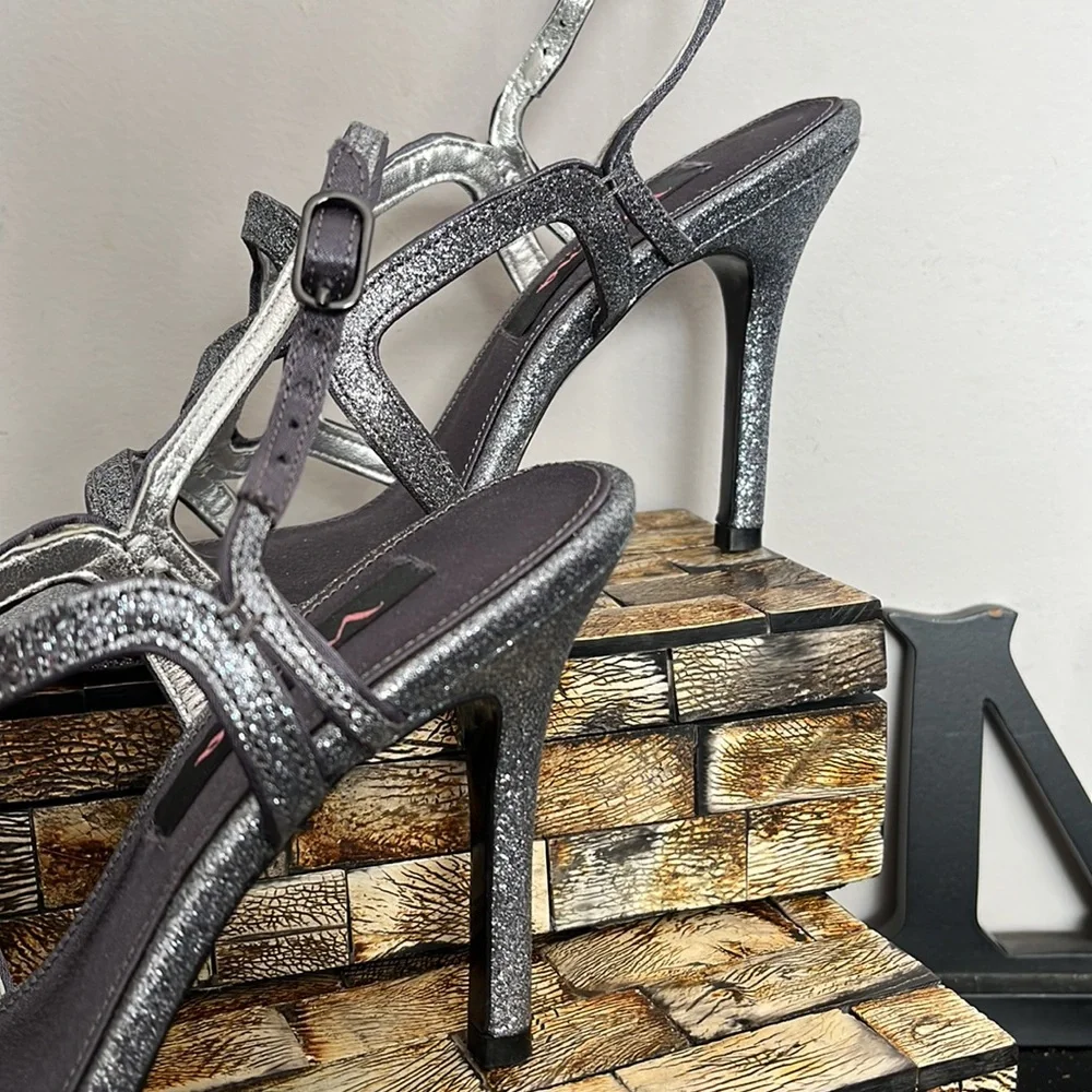 NINA Pewter Glitter Strappy Sling Back Dress Sandals - Size 7 - Picture 6 of 13